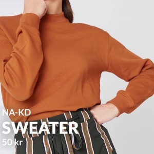 Sweater NA-KD - Snygg sweater från NA-KD i fint skick! Frakt på 44kr tillkommer 📦