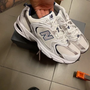 New Balance 530 - Säljs och tillverkas inte mer! Helt nya med kvitto, Buda!!