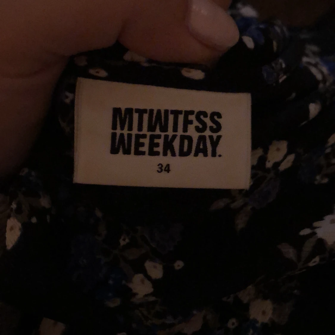 Tunn Klänning  - 91