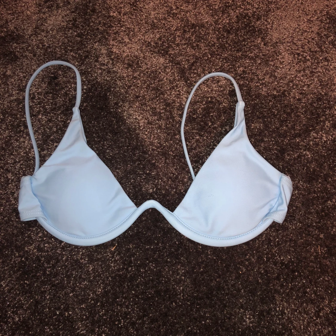 Superfin bikiniöverdel!  - 90