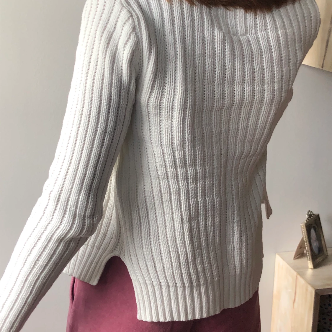 Vit stickad kofta - 90