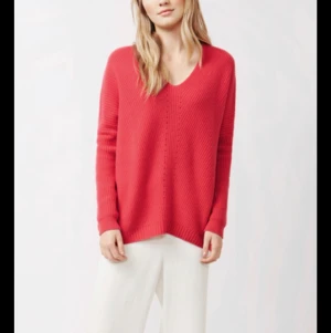 Söker tröja från soft goat - Söker tröja enligt bild i storlek xs eller s. 