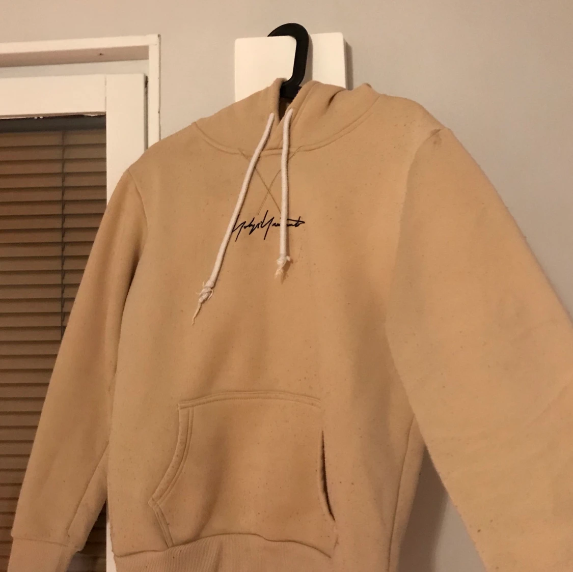 En vanlig beige huddie - 90