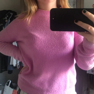 Tröja - Rosa tröja från &otherstories