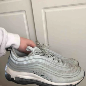 Nike  - bekväma skor i bra skick!