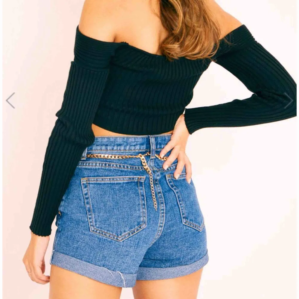 Mom jeans shorts helt nya. Shorts.