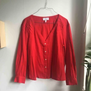  - Blus från & other stories, helt oanvänd! Finns i Stockholm :)