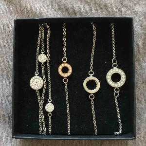  - 4 olika armband från Edblad 100kr/st alternativt. 250 för alla fyra  Köpare betalar frakt
