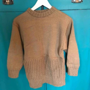  - Mysig stickad tröja 🧶  Köpare betalar frakt ❤️