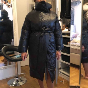  - Junkyyard aldrig använd jacka svart