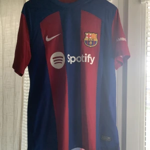 Barcelona tröja - M