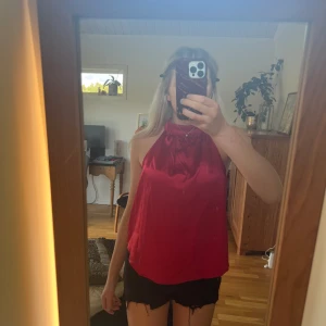 Fest topp - Jätte snygg fest topp från shein. Passar perfekt till sommaren och festkvällar