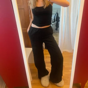 Tygbyxor - Super sköna tygbyxor från HM🤩🤩