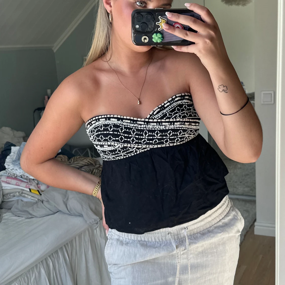 Topp med pärlor - 91