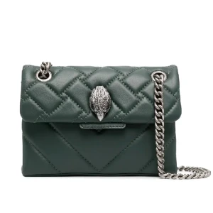 Kurt geiger väska  - Kurt geiger väska i mörkgrön färg som inte säljs längre! Säljer eftersom den inte kommer till användning längre. Jättebra skick men lite slitage som syns bild 4💚minsta modellen. Pris kan diskuteras 