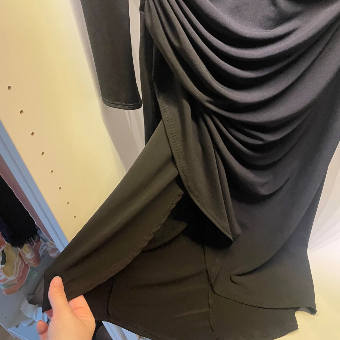 Helt ny festklänning från John zack - 92