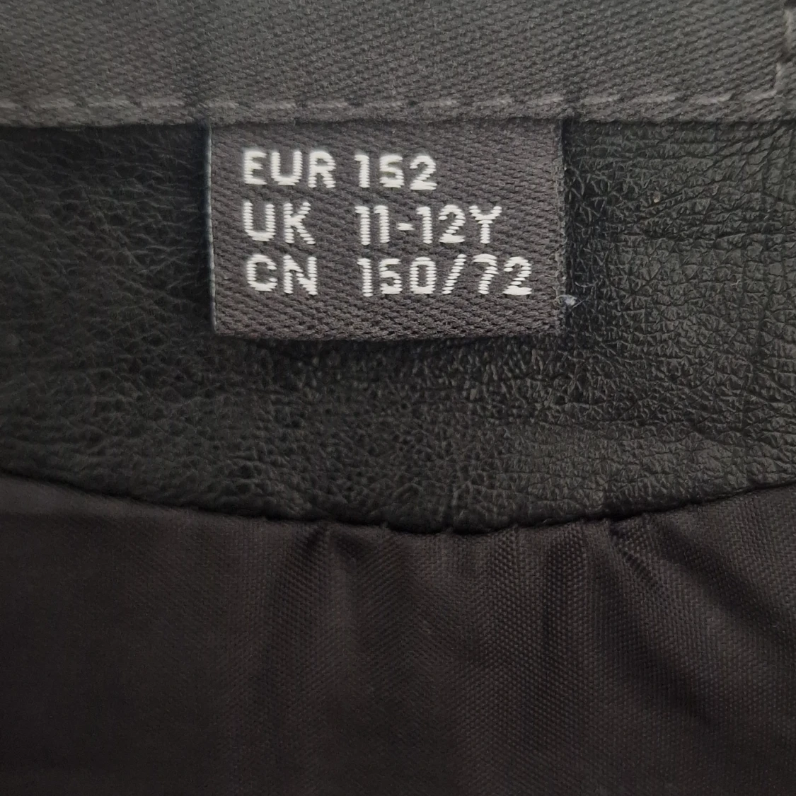 Skinnjacka för Pojkar - 90