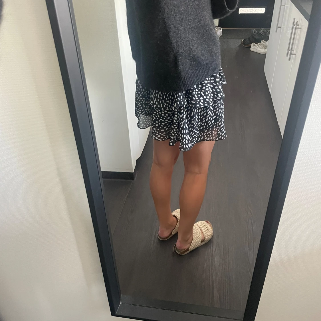 Svart och vit kortkjol från Chelsea - 91