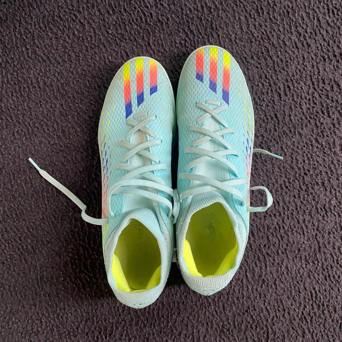 Adidas innomhus skor  - 91