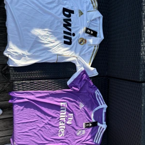 Ronaldo fotbollströjor - Nytt skick.  6 olika tröjor. 