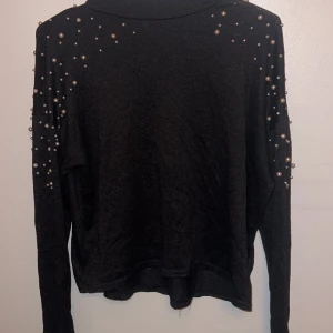 Pärl tröja  - 💥💥 Utförsäljning!! Först till kvarn 💥💥