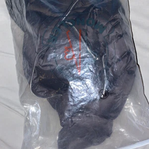 Moncler cardigan - Moncler cardigan. Storlek xs i vuxen, Storlek M i barn storlek