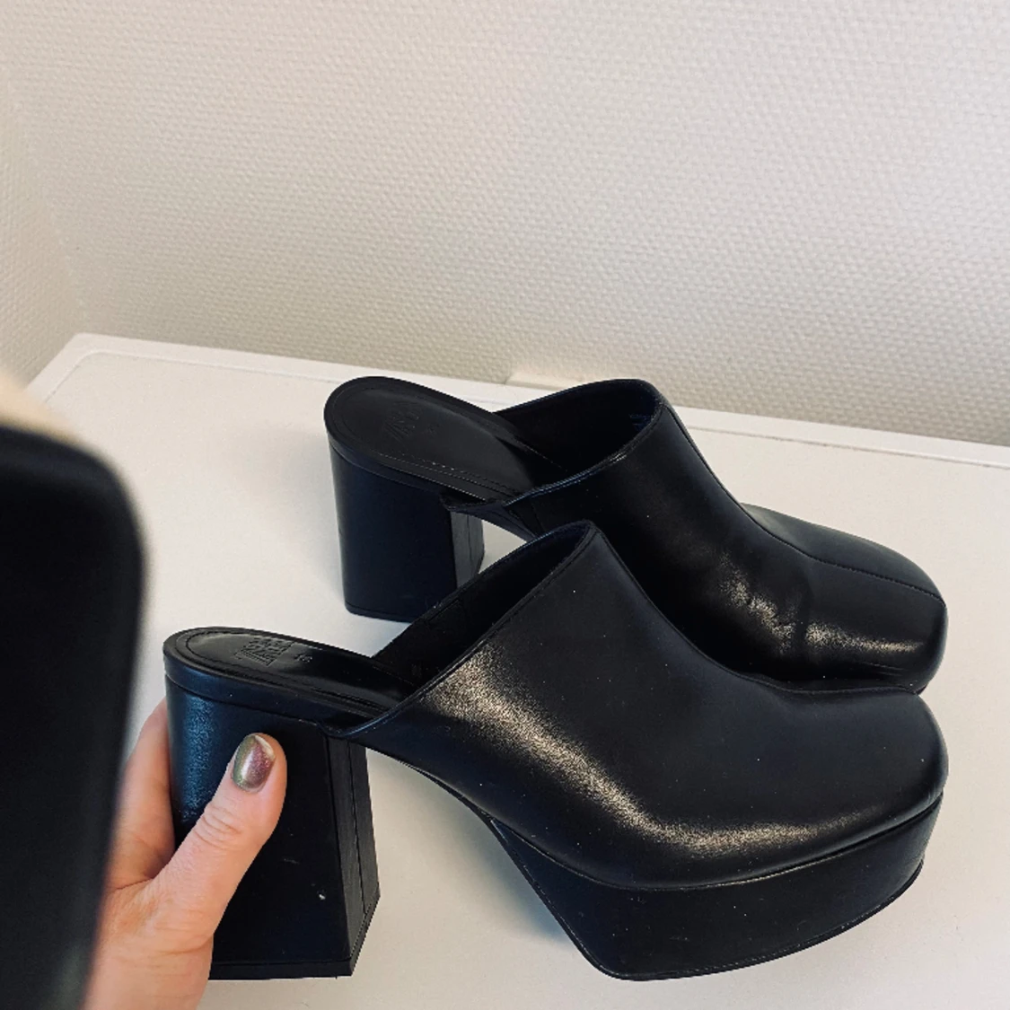 Zara platåskor goth rock alternative platå chunky