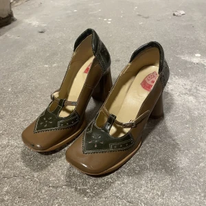 Söta klackskor - Klackskor med söta detaljer