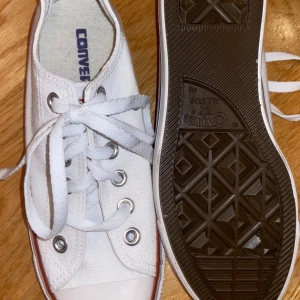 Converse All Star Strl 37  - Helt i nytt skick!