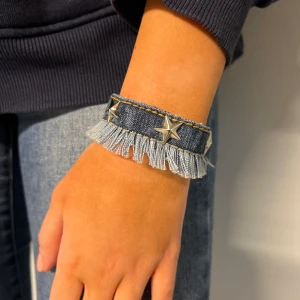 Armband⭐️ - Armband med stjärnor⭐️