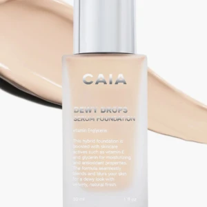 Caia dewy drops - Säljer min caia dewy drops i färgen 10w, jag köpte tyvärr fel färg, den är  andvänd men har fortfarande mycket kvar att andvändas