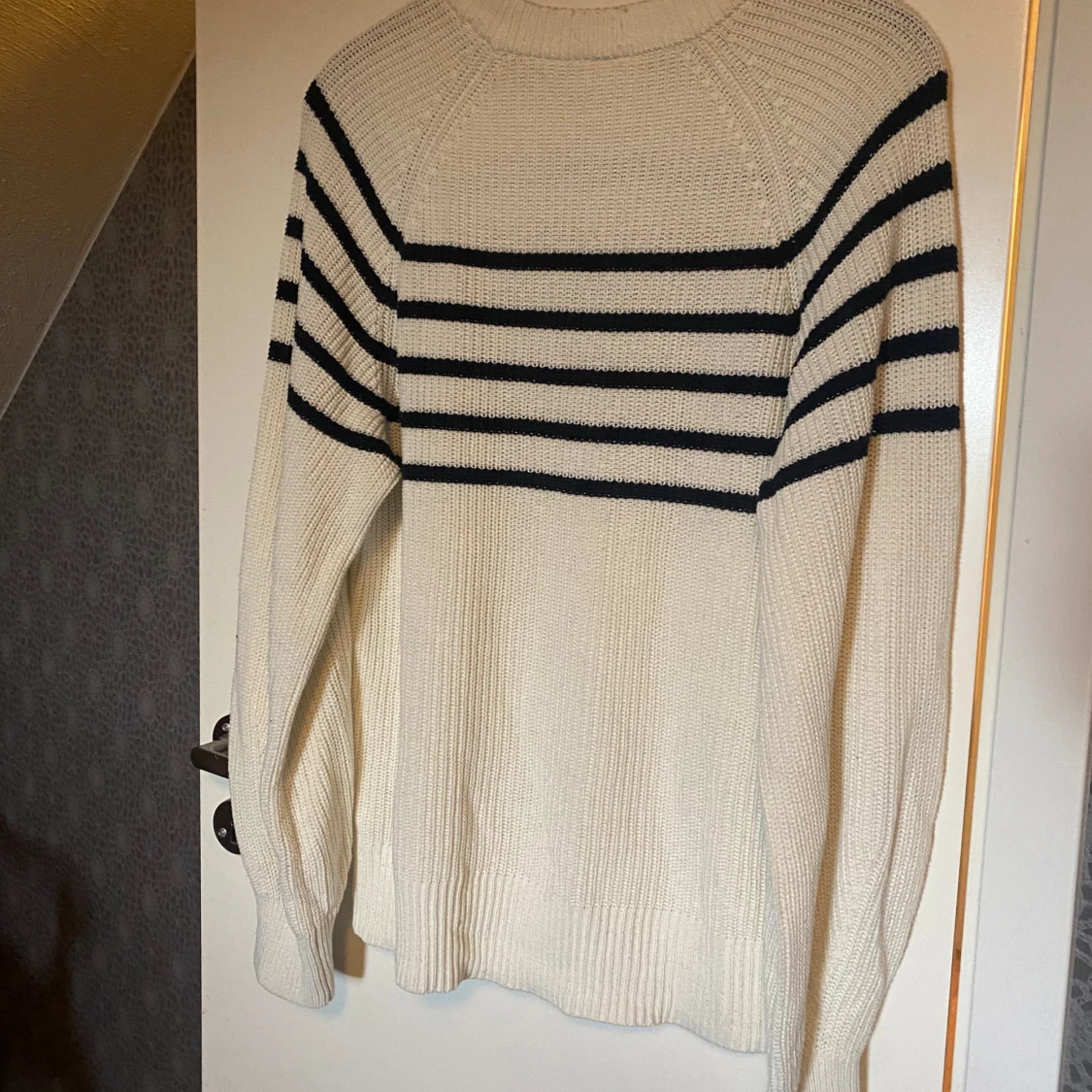 Stickad tröja från Lindex  - 90