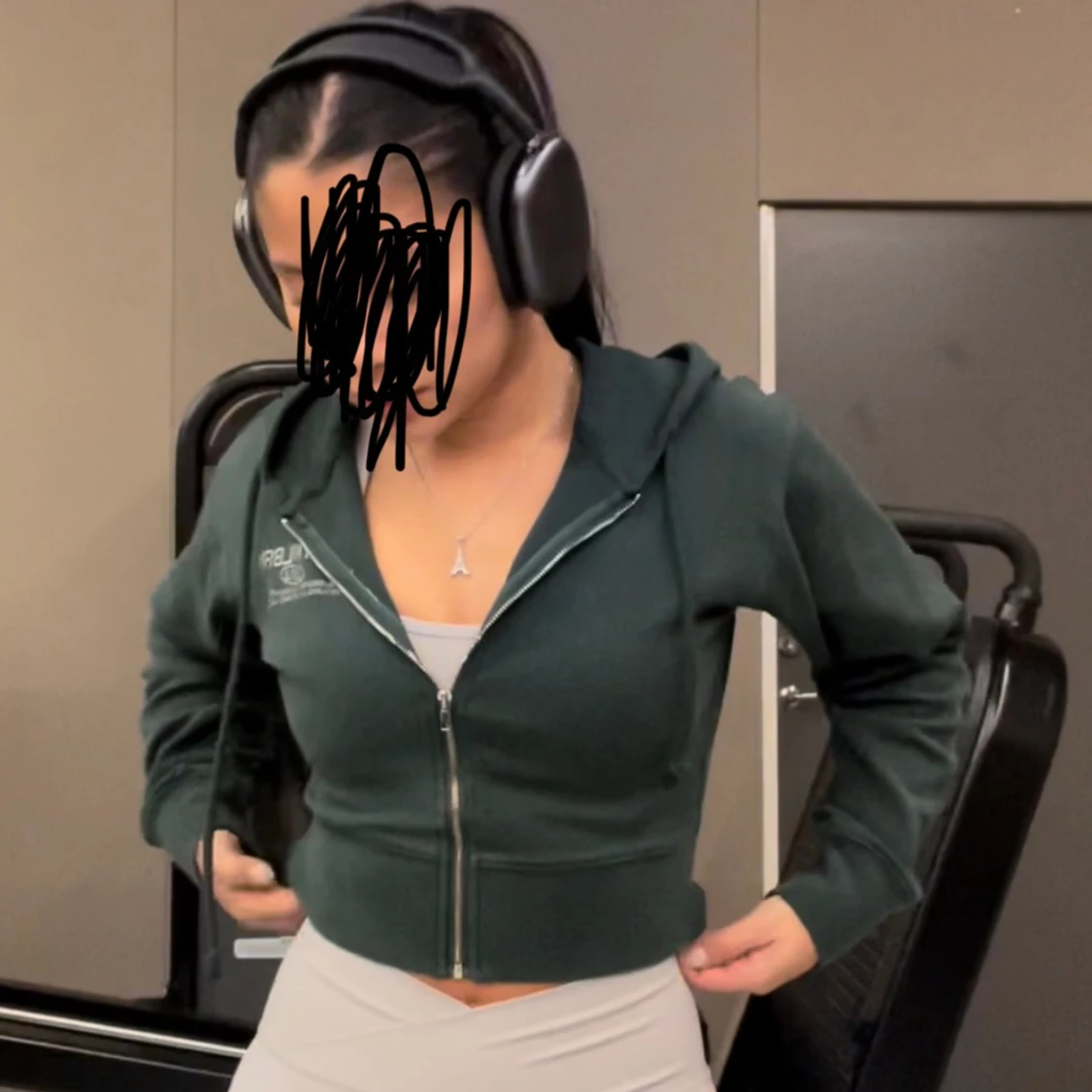 Cropped zip up hoodie - 90