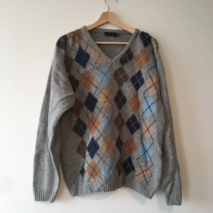 Stickad tröja - Köpt second hand!