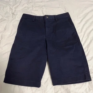 Ralph Lauren Shorts - Blåa Ralph Lauren skjorts Bra skick Sitter små i midjan