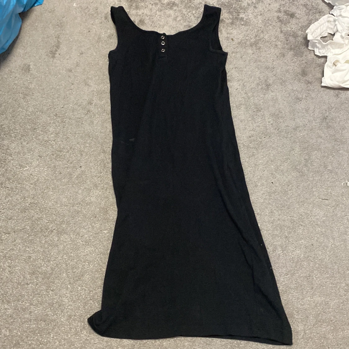  Säljer denna klänning för att den inte kom till användning ☺️