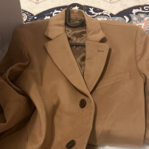 Rock - Helt ny rock, har aldrig används. Ny pris 4499