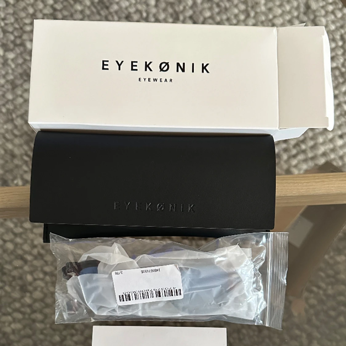 EYEKØNIK solglasögon  - 91