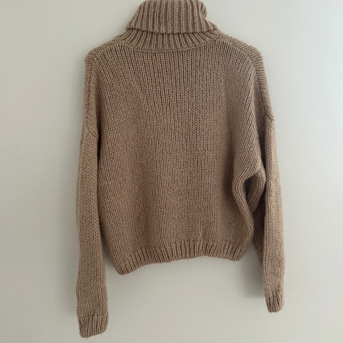 Stickad turleneck - 90