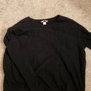 Sweatshirt  - Bra skick