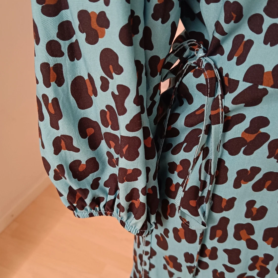 Love Forever klänning xs-s  - 90