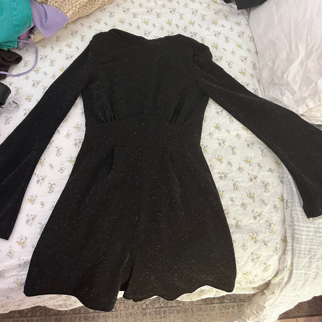 Glittrig fest klänning