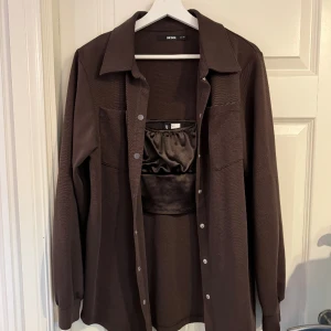 Set av vårjacka och topp - Finna färger som passar bra Top S Jacka XS/S