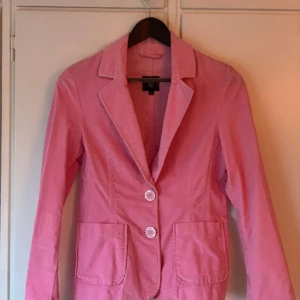 Rosa smalrandig manchesterkavaj - Finaste Rosa smalrandig manchesterkavaj