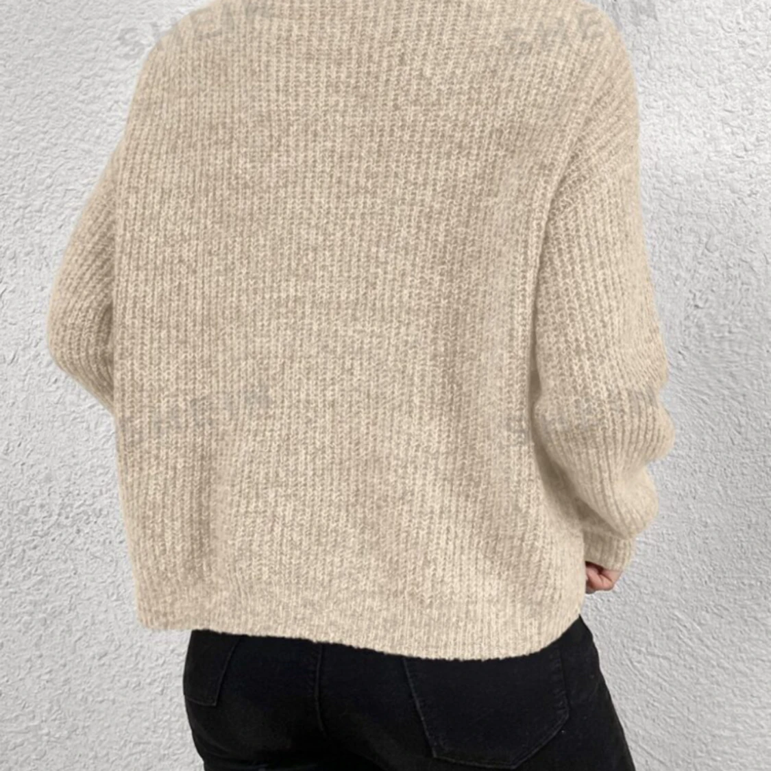 Stickad beige tröja - 90
