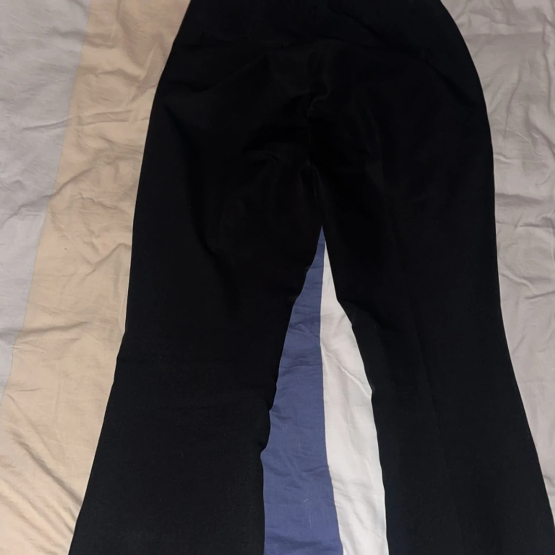 Svarta kostymbyxor - 90