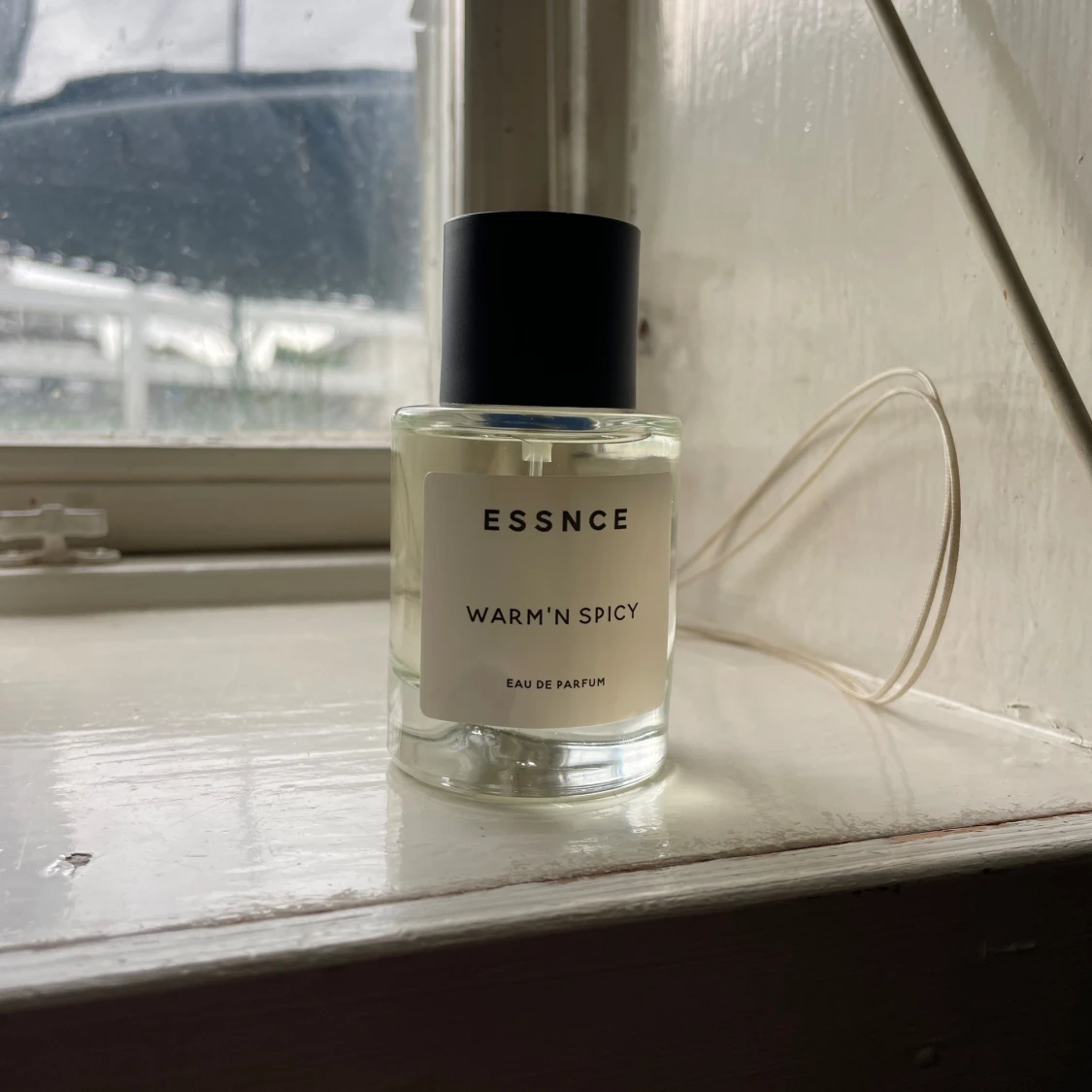 Warm n’ spicy av essence  - 90