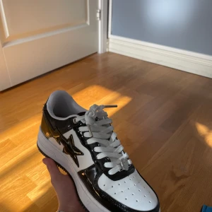 Bapestas - Bapesta skor använda 2 ggr cirka