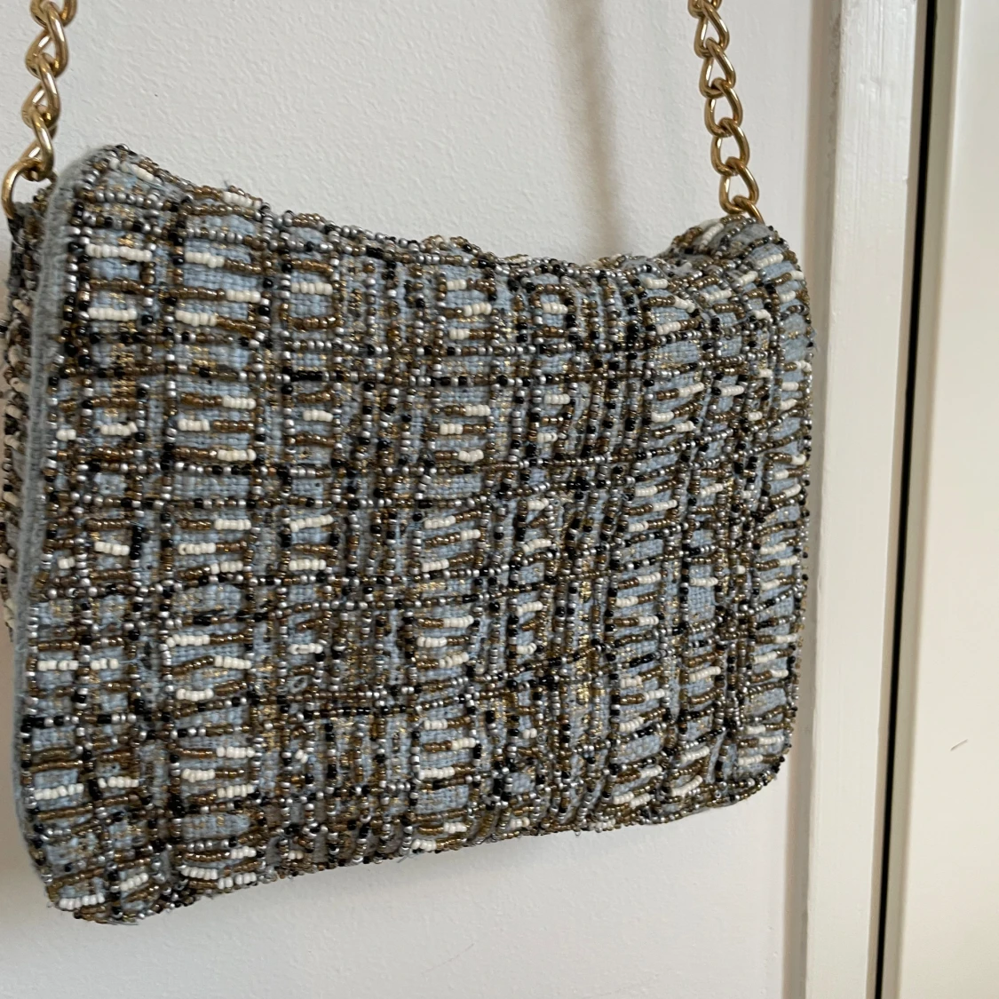 Väska med pärlor - 90