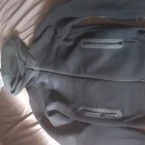 HOODIE  - Oanvänd hoodie 